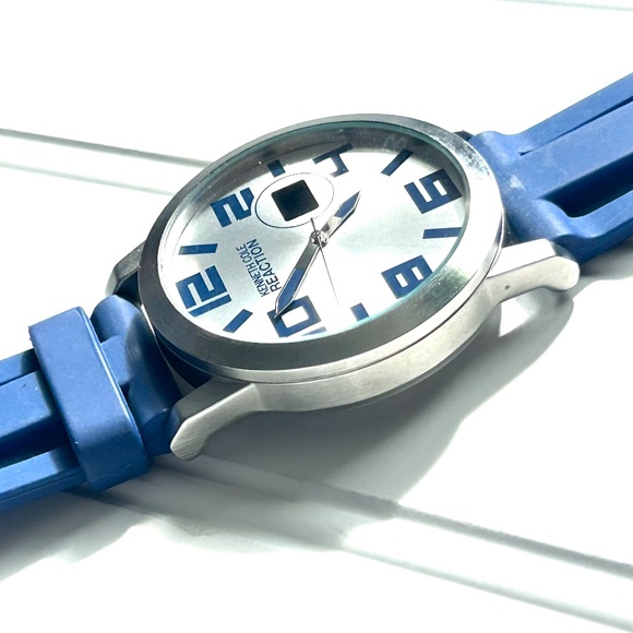 Kenneth Cole Reaction Mens Silicone Watch Blue - Picture 8 of 9